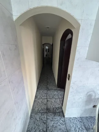 Imagem Sobrado com 2 suítes com garagem - Próximo Praça Sampaio Vidal