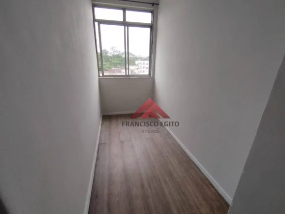 Imagem Apartamento com 2 dormitórios para alugar, 63 m² por R$ 2.163,91/mês - Centro - Niterói/RJ