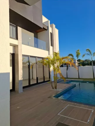 Imagem Casa com 3 dormitórios à venda sendo 3 suítes, 280.65 m² por - R$ 5.550.000,00 - Perequê - Porto Belo/SC