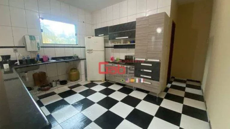 Imagem Casa com 4 dormitórios à venda, 386 m² por R$ 600.000,00 - Boqueirão - São Pedro da Aldeia/RJ