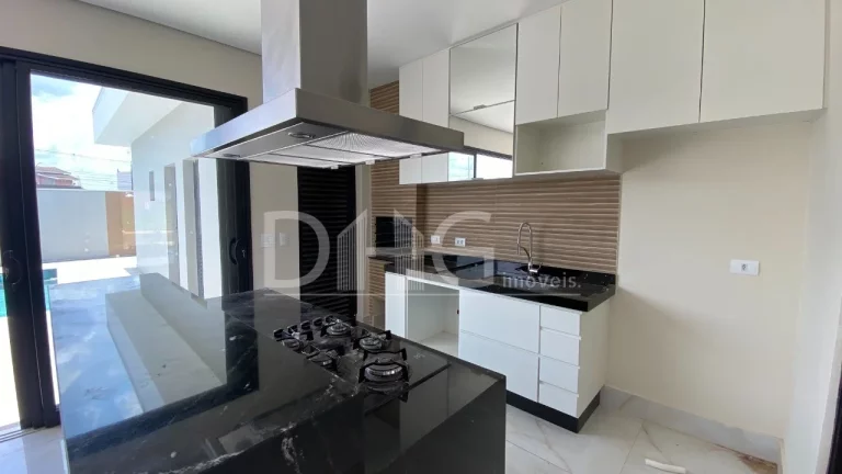Imagem casa para venda e locação com 300m² | Residencial Royal Garden | Paulínia - SP