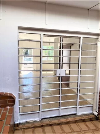 Imagem Sobrado à venda de 130m² com 3 dorms, quintal com edícula, 1 vaga de garagem no Brooklin , próximo da Av Bandeirantes
