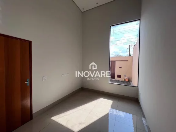 Imagem Casa com 3 dormitórios à venda por R$ 350.000,00 - Setor Planalto - Itumbiara/GO