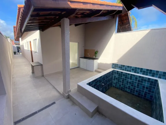 Imagem Casa para Venda em Itanhaém, Savoy, 2 dormitórios, 1 suíte, 1 banheiro, 2 vagas