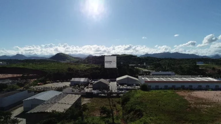 Imagem GALPAO INDUSTRIAL em Macaé - RJ, Imboassica