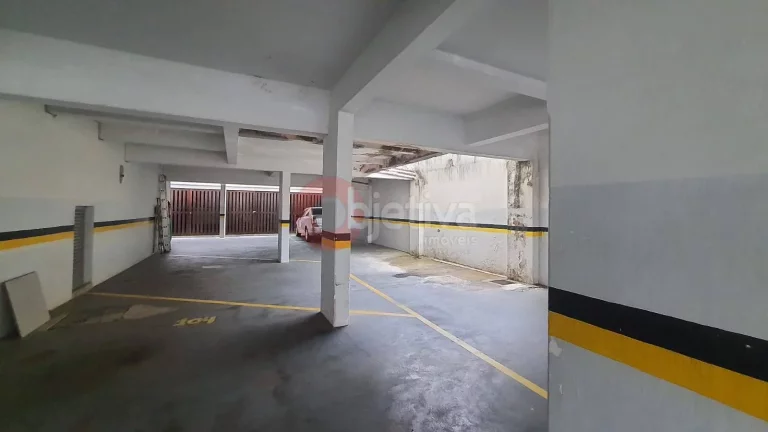 Imagem Apartamento linear, 2 quartos, próximo a praia do Forte, Centro - Cabo Frio