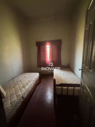 Imagem Casa com 3 dormitórios à venda, 250 m² por R$ 650.000,00 - Setor Central - Itumbiara/GO