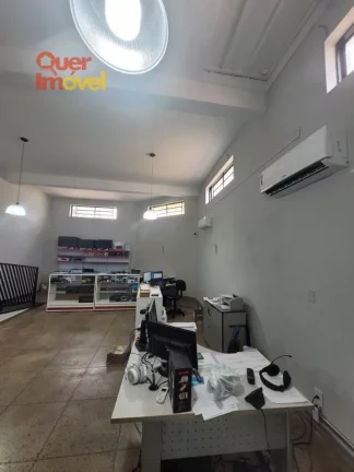 Imagem Imóvel Comercial no Campos Elíseos, Ribeirão Preto-SP: 12 salas, 6 banheiros, 12 vagas de garagem!