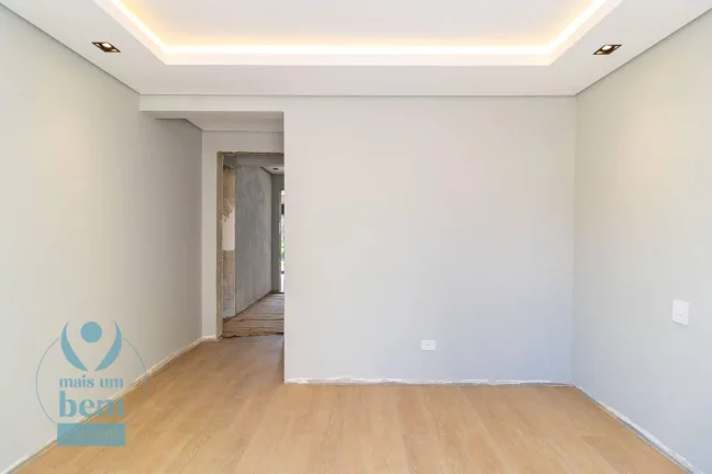 Imagem Sobrado Alto Padrão com 3 Suítes, 4 Vagas, Espaço Gourmet à venda, 290 m² por R$ 1.700.000 - Costeira - São José dos Pinhais/PR