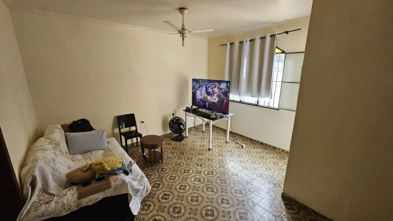 Imagem Casa para Venda em Rio de Janeiro, Senador Vasconcelos, 2 dormitórios, 2 banheiros, 2 vagas