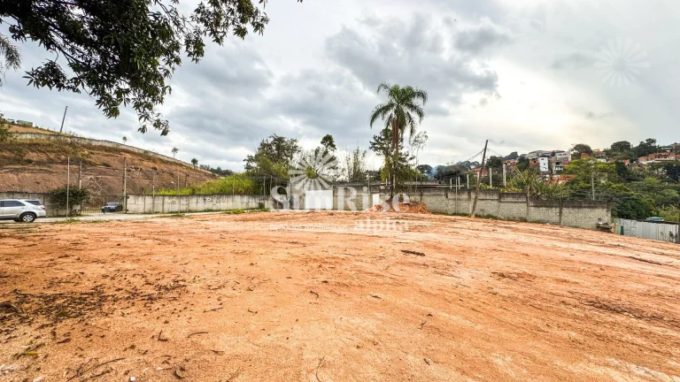 Imagem Terreno a venda com 2.078m² próximo à Estação Ambuitá em Itapevi, SP com 57 metros de frente por R$ 490 mil