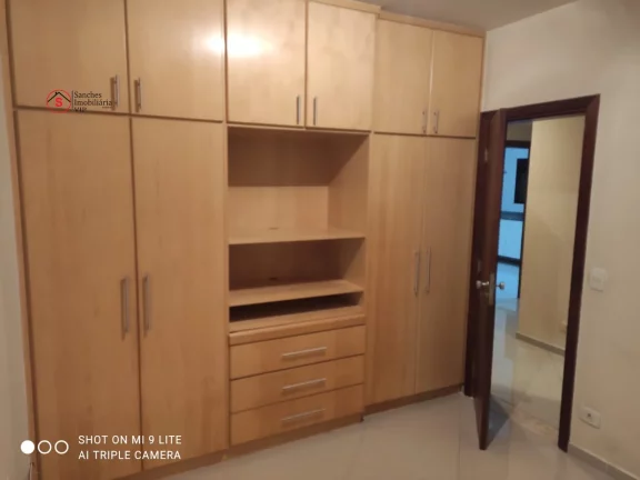 Imagem Apartamento a venda na Mooca, 3 dormitórios, 2 vagas de garagem e depósito, 156 metros.