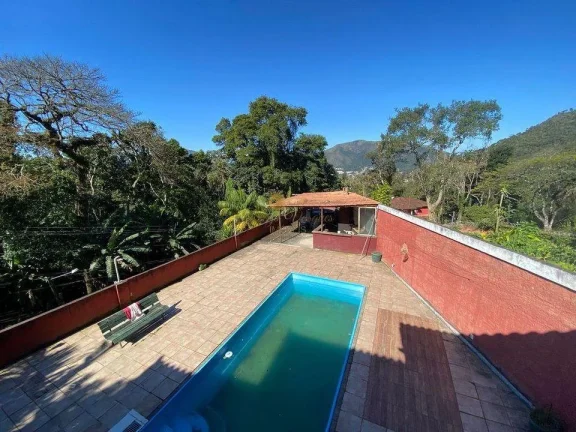 Imagem Casa para Venda em Teresópolis / RJ no bairro Iucas