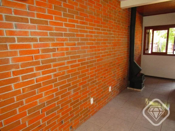 Imagem Casa Térrea acolhedora com pátio amplo. 

Imóvel aconchegante em rua tranquila do bairro Hípica,...