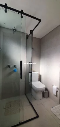 Imagem Apartamento Mobiliado, Decorado com 03 Suítes, Cozinha Integrada com Churrasqueira a Carvão, Vista para o Mar, Localizado na Quadra Mar de Balneário Camboriú -SC