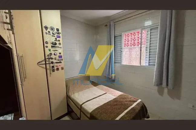 Imagem Casa térrea 2 dorms com quintal e churrasqueira no Jardim Stella