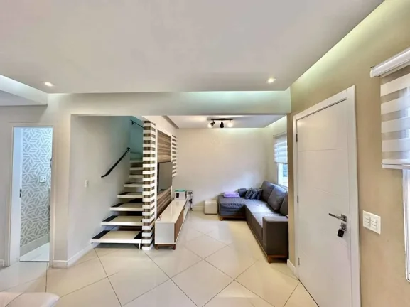 Imagem Cond. Village Wimblendon - 3 dorms / 1 ste, quintal privativo!