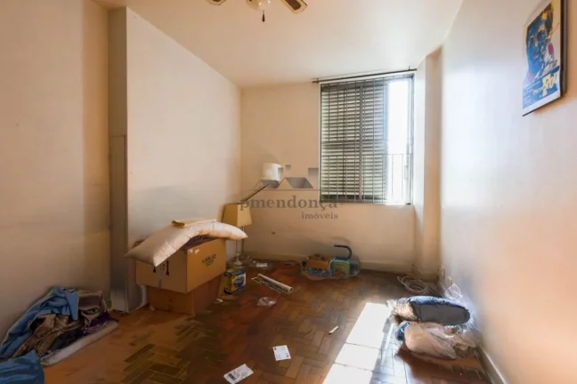 Imagem Apartamento 3 quartos, 1 suite, 2 vagas, 274 m2 varanda, para modernizar