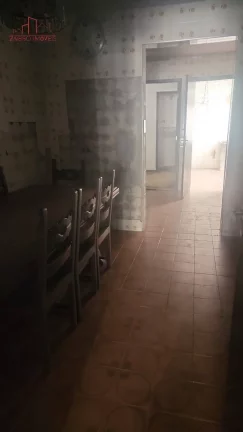 Imagem OPORTUNIDADE! Casa no Condomínio Andreas com reforma - 220m²