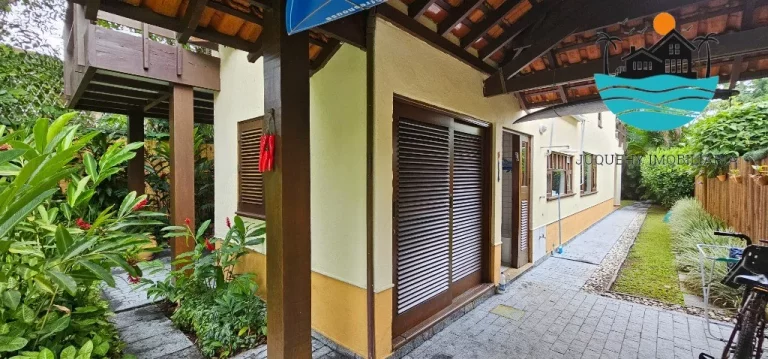 Imagem Casa a Vendas - Condomínio 4 suítes, 3 vagas, serviço de praia, piscina coletiva, sauna, jogos - 240m² de área construída | Juquehy Imobiliária.