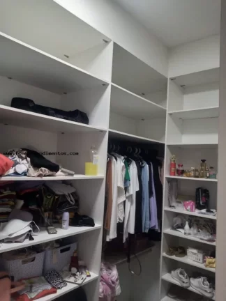 Imagem Casa para Locação em Limeira, Parque Residencial Roland, 3 dormitórios, 3 suítes, 5 banheiros, 4 vagas