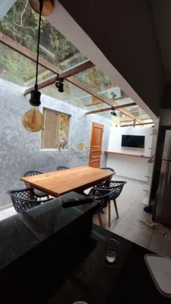 Imagem Casa para Venda em Teresópolis / RJ no bairro Pessegueiros