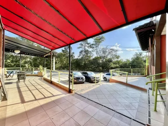 Imagem Galeria Mercato G. Viana - Centro com c/ 16 lojas (31 módulos) + 21 vagas