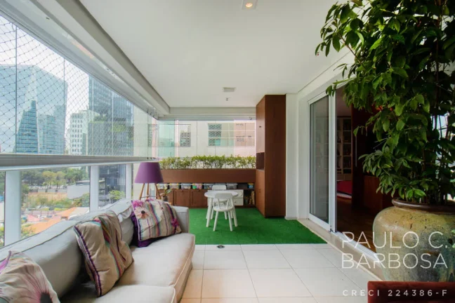 Imagem Itaim Bibi Venda - 3 Suítes - 3 Vagas - 201m²