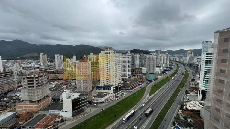 Imagem Apartamento com 3 Quartos à Venda, 138 m² em Meia Praia - Itapema