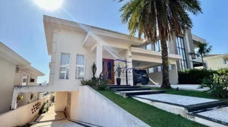 Imagem Casa com 4 quartos (2 suítes) à venda, 381 m² por R$ 3.350.000 - Granja Viana - Jardim do Golf I - Jandira/SP