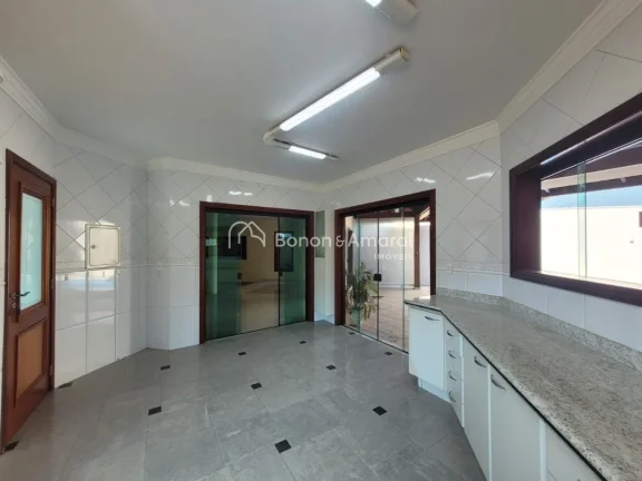 Imagem **Casa Moderna e Aconchegante com Área Gourmet e Piscina no Condomínio Ideal em Valinhos** 

Se vo...