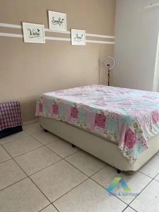 Imagem VILA LIVIEIRO Sobrado 190 metros, 3 dormitórios, 1 suíte, 2 vagas com ótima localização e valor !!!