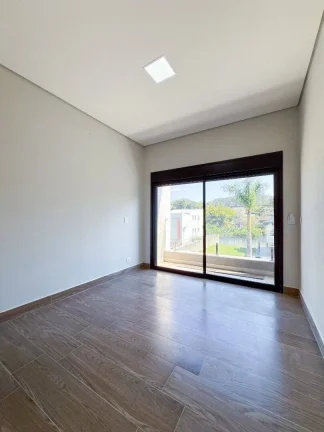 Imagem Casa com 3 quartos à venda, 250 m² por R$ 1.600.000 - Santana de Parnaíba/SP