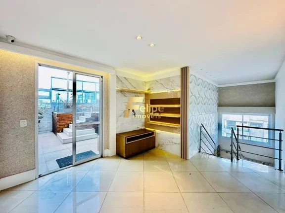 Imagem Prepare-se para conhecer sua casa suspensa, são 345 m2 de muito charme com vista para o MAR.