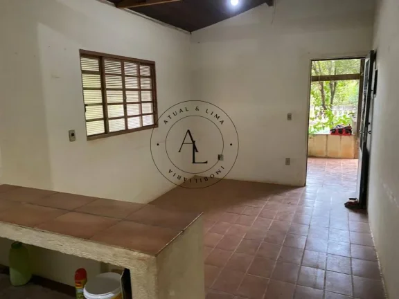 Imagem Chácara Encantadora com 2 Dormitórios, Piscina e Ampla Área Verde