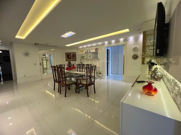 Imagem Luxo e Exclusividade: 4 Suítes Frente Mar com Varanda Gourmet no Melhor Ponto da