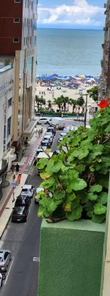 Imagem Apartamento quadra mar 2 dormitórios e 1 vaga no Centro Balneário Camboriú