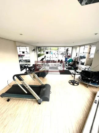Imagem Apartamento com valor em oportunidade a venda na vila Santa Catarina. Vendo Apartamento de 68m², com 3 Dormitorios, Sacada e 1 vaga de garagem, condômino com lazer completo como, Academia, Piscina, 2 salões de festas, Àrea gourmet com churrasqueira, brinq