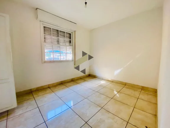 Imagem Sobrado Geminado para Venda em Santos, Vila Mathias, 2 dormitórios, 2 banheiros