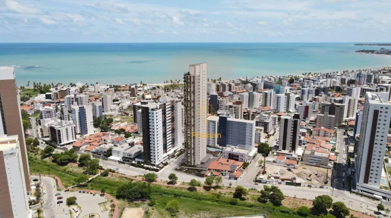 Imagem Apartamento com varanda / sacada gourmet em frente ao Parque Linear Parahyba I a 520m da Praia do Bessa - AP0885