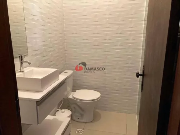 Imagem Sobrado à venda 2 Quartos, 1 Suite, 3 Vagas, 211M², Cerâmica, São Caetano do Sul - SP