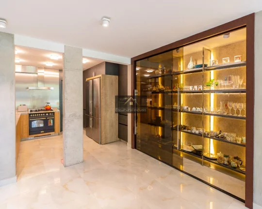 Imagem CAMPO BELO SOBRADO ALTO PADRÃO RECÉM-REFORMADO 425,00 M 4 SUÍTES DUPLEX COPA COZINHA LAREIRA PORCELANATO ÁREA GOURMET PISCINA 4 VAGAS RUA TRAQUILA
