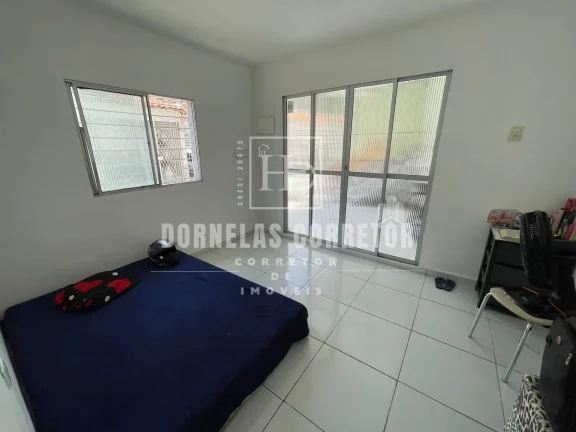 Imagem Casa à venda no bairro Água Fria - Recife/PE