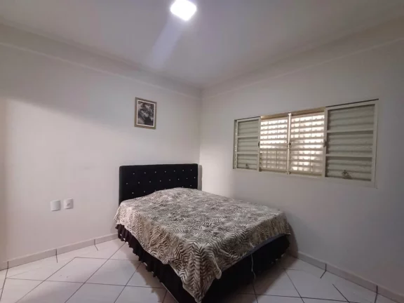 Imagem Casa de vila para venda em Residencial São Vicente com 3 quartos, sendo 1 suíte, 149m2