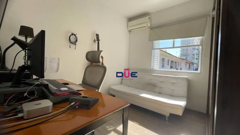 Imagem Apartamento com 2 dormitórios à venda, 60 m² por R$ 455.000,00 - Embaré - Santos/SP