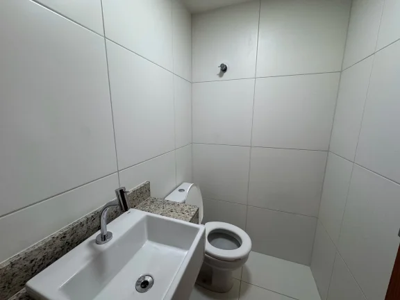 Imagem Confortável Apartamento no Alphaville I em Salvador Novo