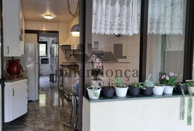Imagem Apartamento no Sumaré com 170m², 3 suítes e 4 vagas