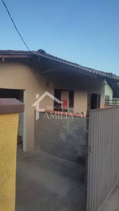 Imagem Casa Fundos com Sobrado no Morro do Meio