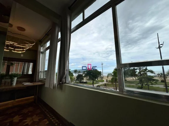 Imagem Apartamento Porteira fechada Frente Praia com 1 dormitório à venda, 67 m² por R$ 710.000 - Gonzaga - Santos/São Paulo