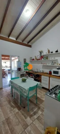 Imagem Casa para Venda em São Roque, Centro (mailasqui), 2 dormitórios, 1 suíte, 2 banheiros, 3 vagas